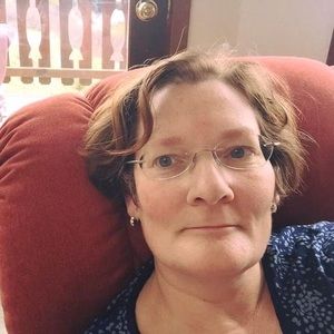 Meet your Posher, Cindy